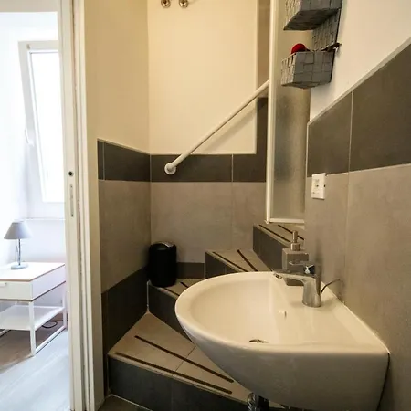 Guesthero - 2 Appartement Albenga